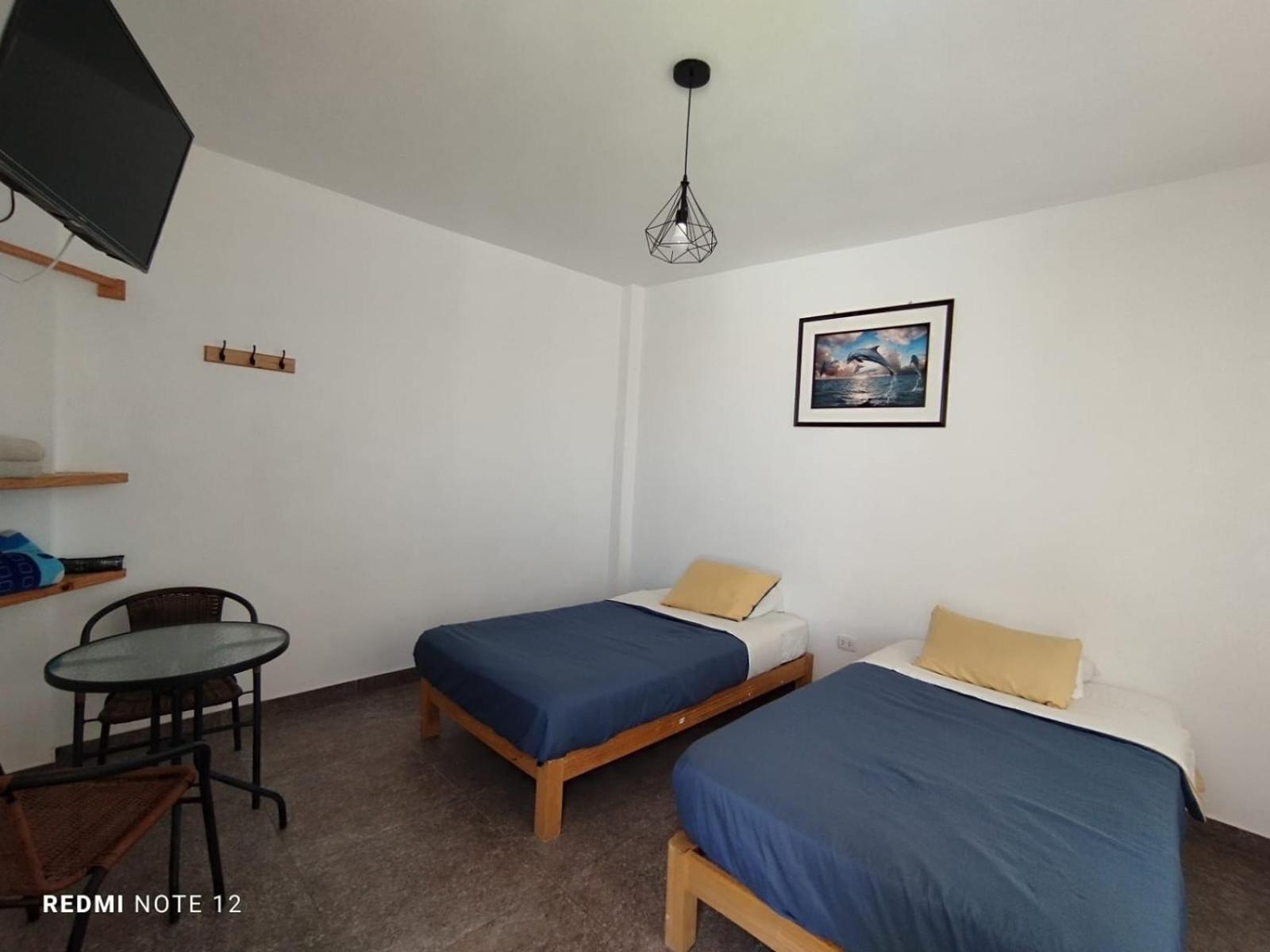 Ravenala Paracas Hostel Zewnętrze zdjęcie